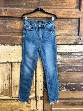 Judy Blue High Rise Skinny Jeans | Medium Wash Stretch Raw Hem Denim | Size 9